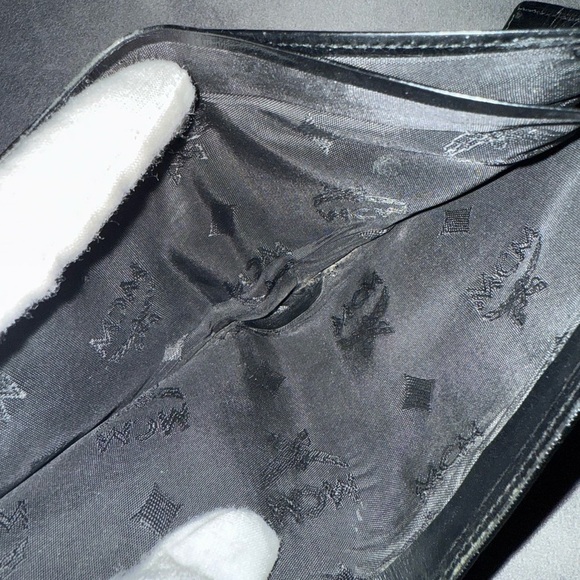 MCM Black Logo Wallet - Picture 13 of 16